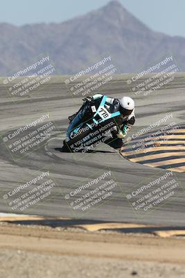 media/Oct-02-2025-Racers Edge (Thu) [[2c91cb6ab3]]/2-A Group/Session 5-Turn 12 (130pm)/